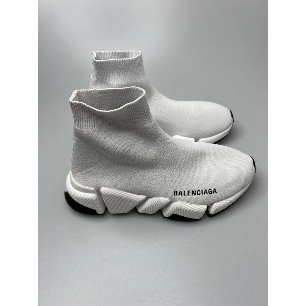 Balenciaga Speed 2.0 Sock Sneakers White Women’s EU 35/US 5 $995 - Picture 2 of 9